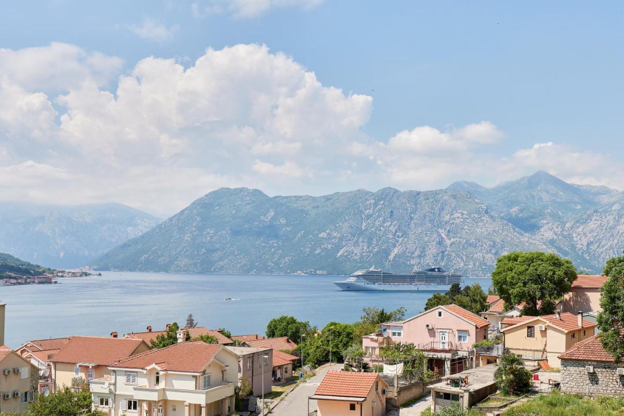 M&M&M Apartments Kotor Bagian luar foto